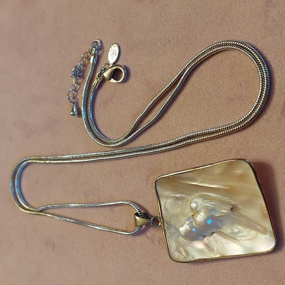 Kirk's Folly Chain + 18KTGP MOP Blister Pearl Pendant Necklace - Picture 9 of 13